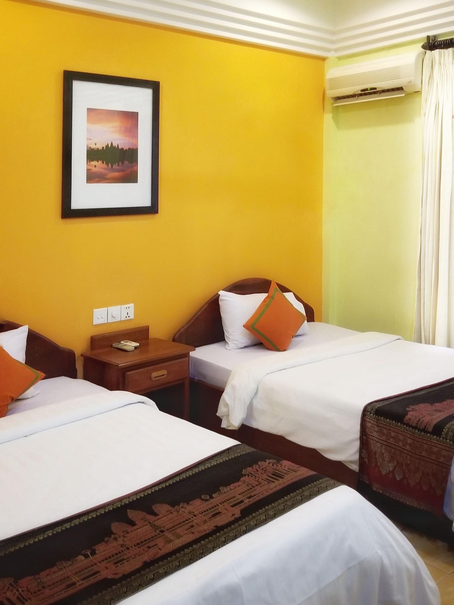 Banyan Leaf Hotel Siem Reap Bagian luar foto