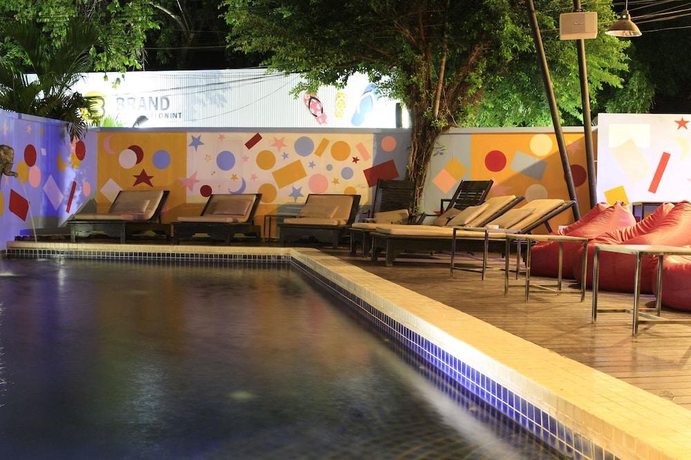 Banyan Leaf Hotel Siem Reap Bagian luar foto